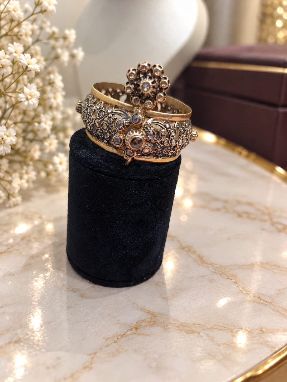 Rosette cuff and ring set